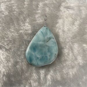 🍀Larimar Sterling Silver Blue Teardrop Pendant